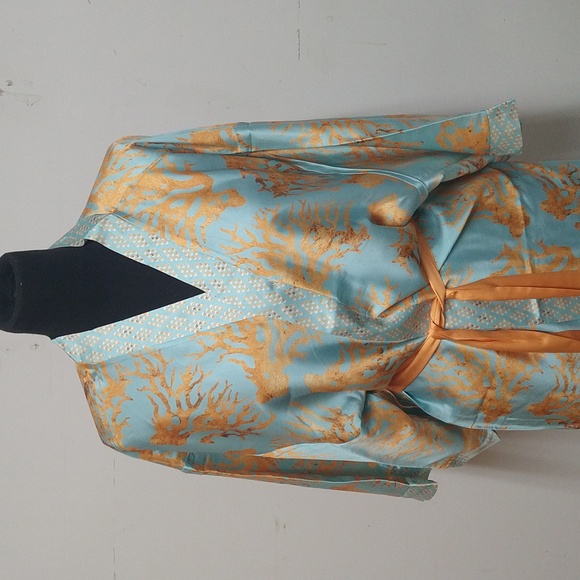 NEW! Sassy Jones Printed Wrap Topper Robe with Belt, Teal - Picture 2 of 15